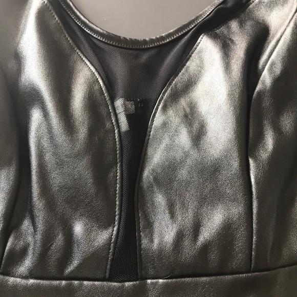 Top - Picture 2 of 3